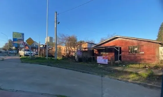 Vende Sitio Con Casa En Calle Prat Proximo Avda. Los Poetas