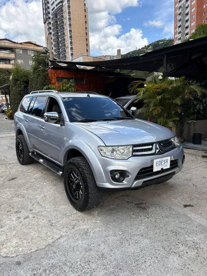 Mitsubishi Nativa 3.0l Sport Fl