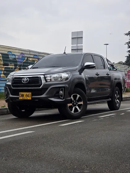 Toyota Hilux 2.4l