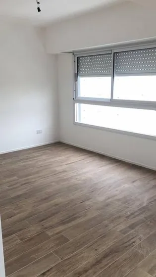 Venta 1 Amb. Divisible En Flores