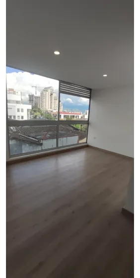 Venta De Apartamento En La Avenida Santander,manizales | Apto Barato
