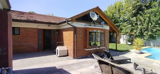 Casa En Venta De 3 Dorm. En Lampa