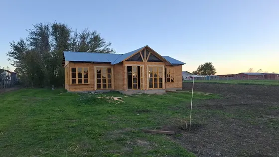 Parcela De Agrado Con Casa 82 M2, Pozo Y Empalme Eléctrico