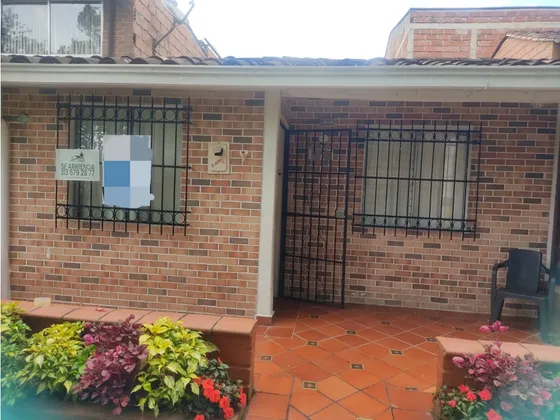 Casa En Alquiler Zona Urbana Del Retiro 