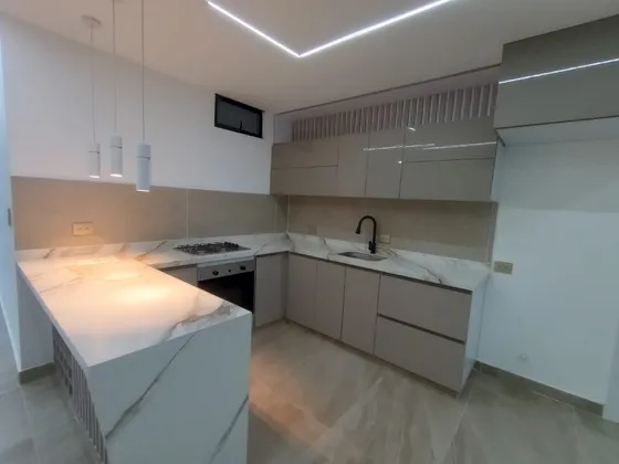 Se Alquila Apartamento Al Sur De Cali En El Barrio Valle Del Lili