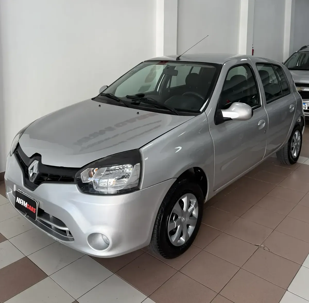 Renault Clio 1.2 Mío Authentique Pack Abs Abcp