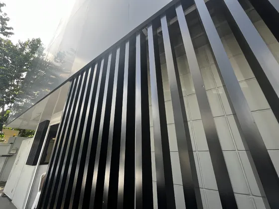 Oficina En Alquiler En Piantini De 1000 M2. Edificio Empresarial 