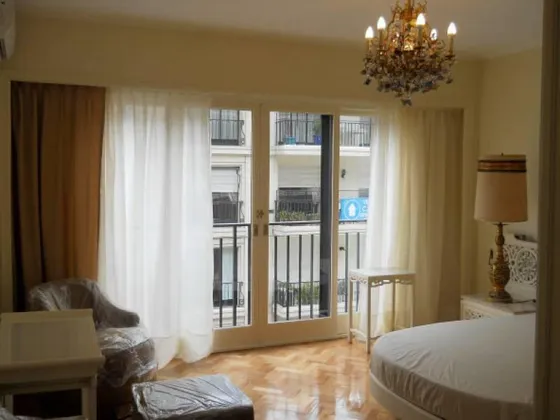 Departamento En Alquiler Avenida Alvear - Luminoso - Recoleta