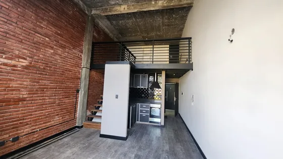 Departamento Con Balcón - Dúplex