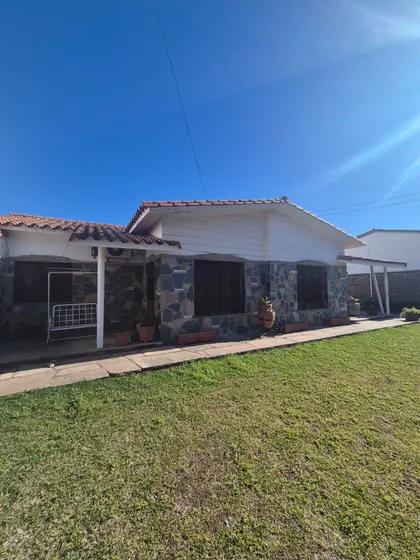 B&s Group / Alquiler Anual Casa De Uso Comercial - Carlos Paz 