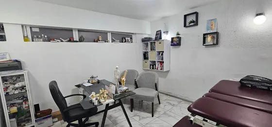 Consultorio Para Especialidad En Av 8
