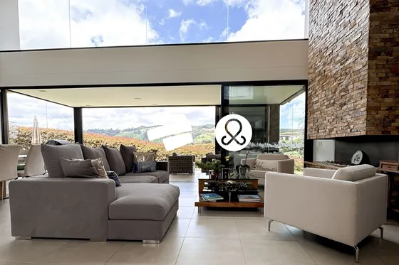 Venta De Casa En Alto De Palmas