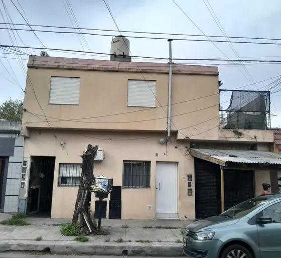 Venta En Block Departamentos + Local Comercial