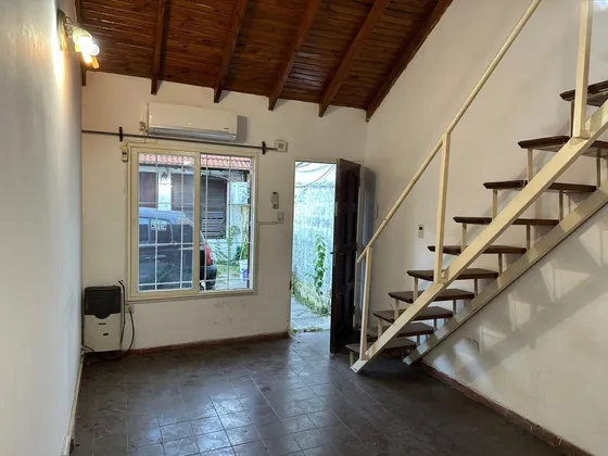 Venta Ph 2 Ambientes Con Patio Ramos Mejia