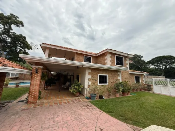 Cr Vende Espestacular E Imponente Casa Villas De San Diego 