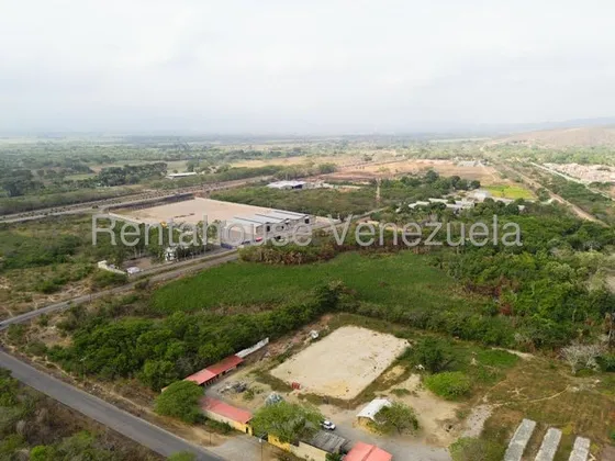 Yoselin Cabesas Vende Terreno Con Gran Potencial 25-17180 Yc