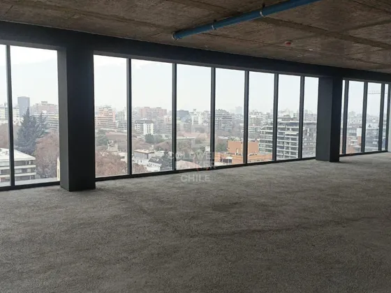 Arriendo Oficina Planta Libre Metro Los Leones