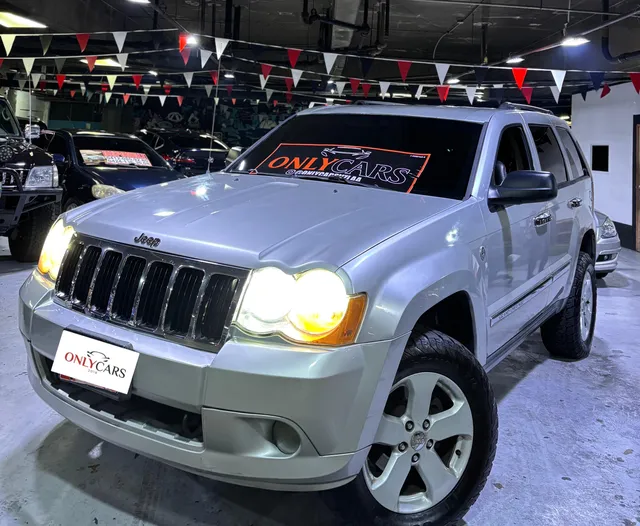 Jeep Grand Cherokee Laredo 4x4