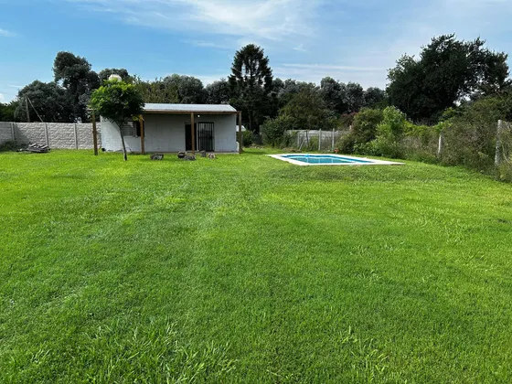 Casa Con Pileta (quinta) Terreno 750mts2