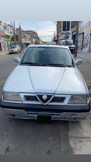 Alfa Romeo 33 1.7 Quadrifoglio