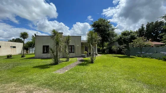 Quinta En  Venta En Venta En Barrio El Trébol - Chascomús