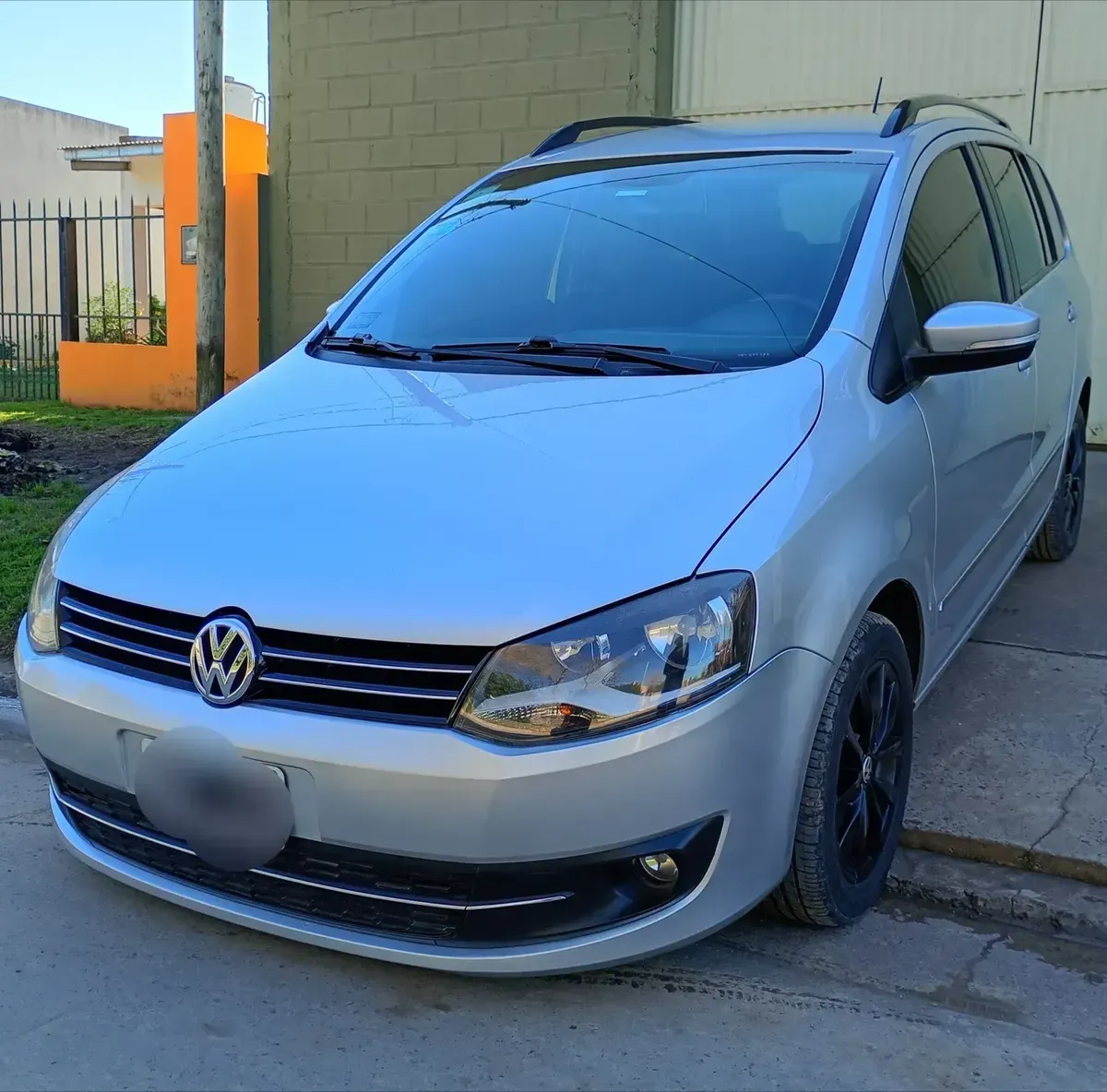 Volkswagen Suran 1.6 Highline 101 hp