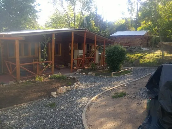 Vendo Complejo De 4 Cabañas De Troncos Con Piscina En Casa Grande