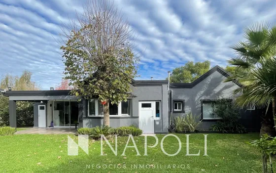 Casa Amoblada En Alquiler En Campos De Echeverría, Canning