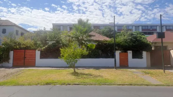 Linda Casa Vendo
