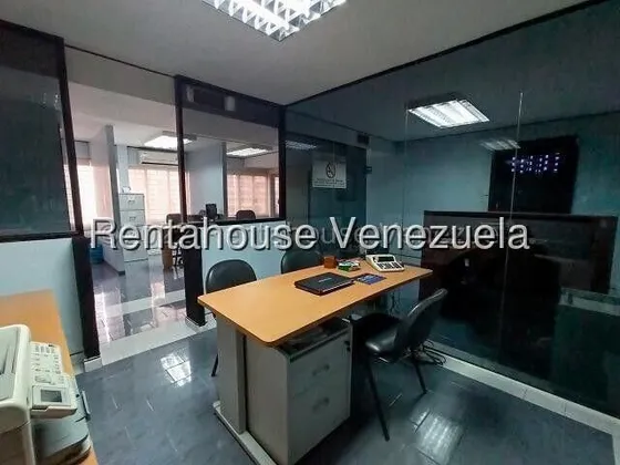 Oficina En Venta En Sabana Grande Mls 25-17187 Yf