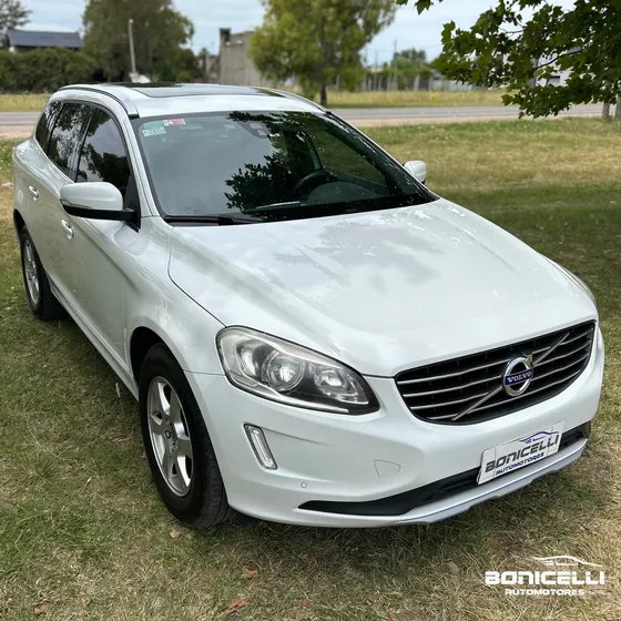 Volvo Xc60 2.5 T5 Momentum
