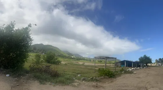 Se Vende Espectacular Terreno Ideal Para Desarrollar Hotel O Posada En Margarita Playa Parguito Orilla De Playa Sector Puerto Abajo 