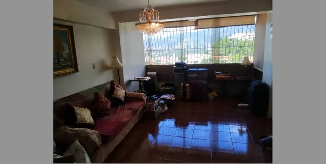 En Venta Hermoso Apartamento Remodelado En Colinas De Santa Mónica. (r.o)