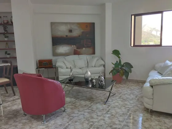 Apartamento Amoblado En Venta En El Bosque Valencia. Inmo Maggi 1750