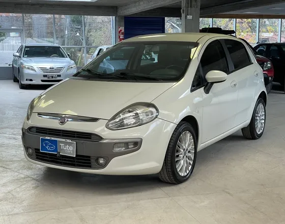 Fiat Punto 1.6 Essence Dualogic