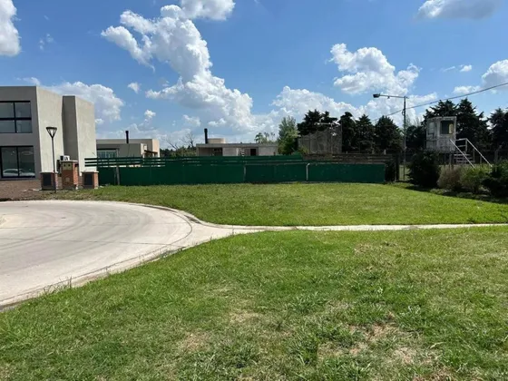 Terreno En Venta - 682mts2 - Canning