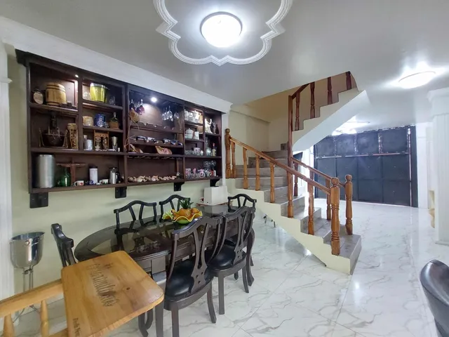 Amr Vende Bonita Casa Conservada En Pueblo Nuevo