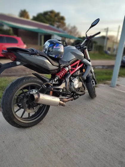 Exelente Moto, Service Y Cambio De Transmisión Hechos.