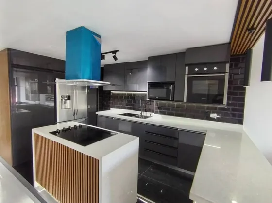 Vendo Aparatmento Actualizado Y Recién Remodelado En Macaracuay