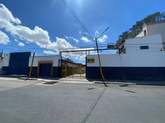 327892 Am - Venta Terreno - San Blas Valencia - 1269 M2