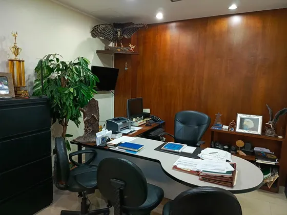 Alquilo Oficina 2 Cubículos En Casa Comercial. Urb. Los Caobos Caracas