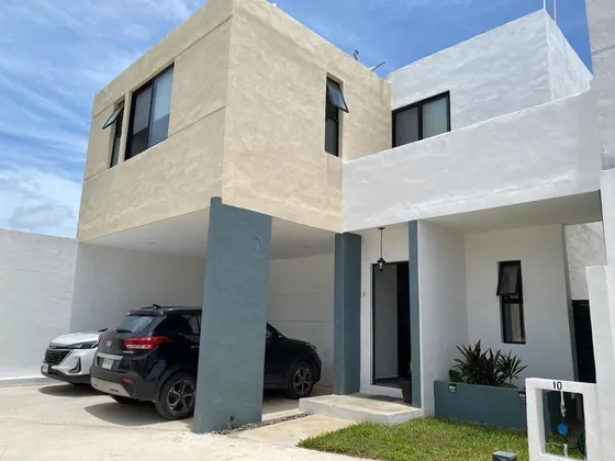 Casa En Renta En Cholul, Mérida