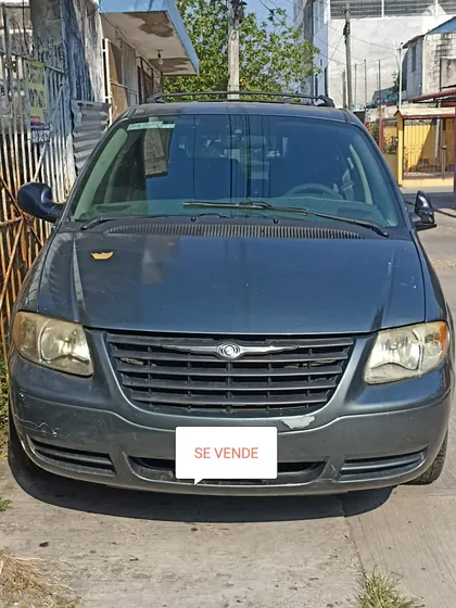 Chrysler Voyager Lujo At