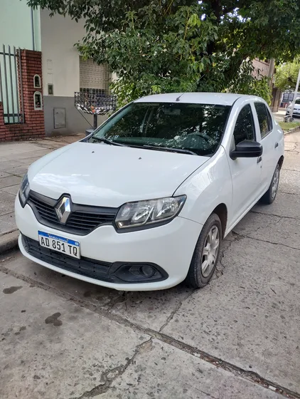 Renault Logan 1.6 Authentique Plus 85cv