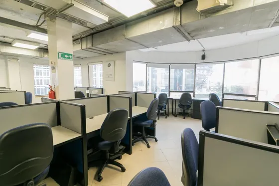 Oficina En Arriendo/venta En Centro Internacional. Cod A1002170