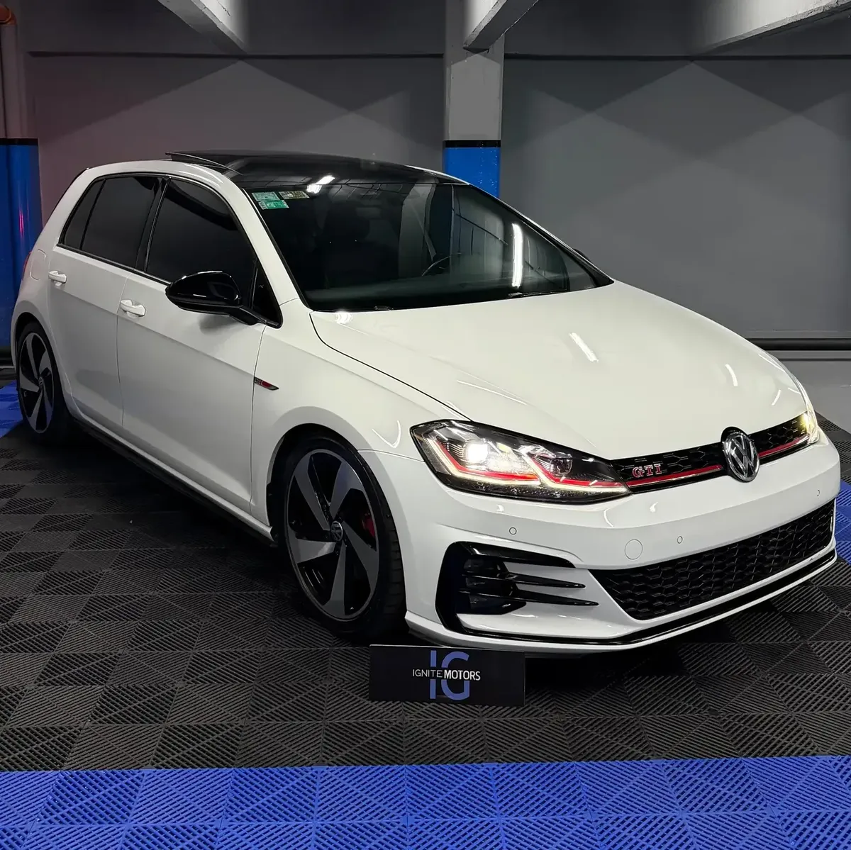 Volkswagen Golf 2.0 Gti Tsi App Connect