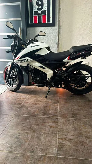 Ns 200 Impecable
