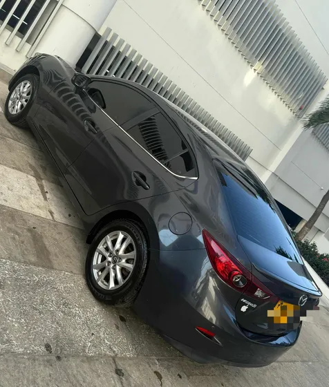 Mazda 3 2.0 Touring At