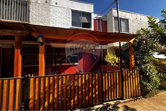 Casa En Quilicura Rigoberto Jara 2d 1b