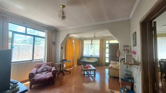 Casa Con Gran Terreno, Ideal Para Remodelar